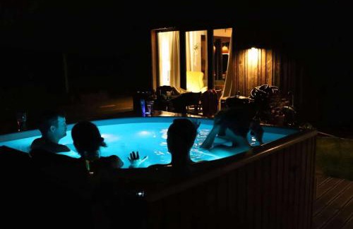Mirsk Ski Chalet | Majołka- kameralna Stodoła w Izerach na wynajem