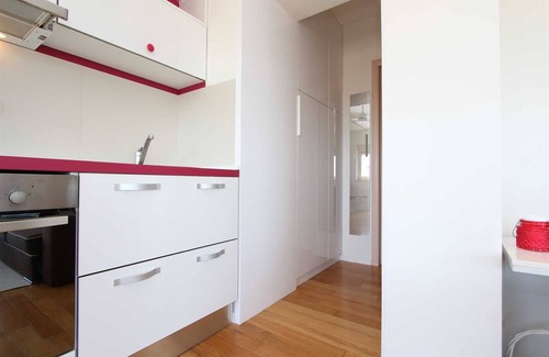 Borik Apartment | MAKADO One-Bedroom Apartment with Sea View (KARLA)