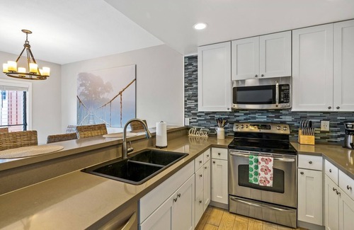 Poipu Condo | Makanui 522 - Mountain Views, FREE membership to the Poipu Beach Athletic Club