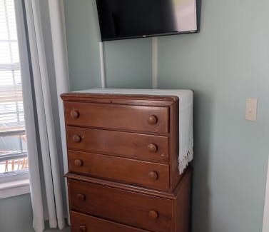 Old Orchard Beach House | Make Lasting Memories at the Bougie Beach Bungalow