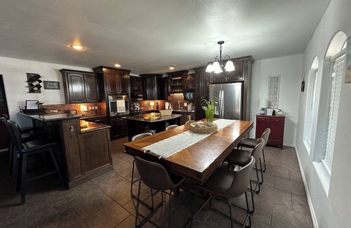 Port Mansfield House | Make yourself at home in this spacious oasis! Welcome to The Laguna House!