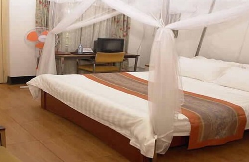 Kampala House | Makerere University Guest House