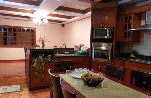 Los Banos House | Makiling Heights PanoramicView Rest House