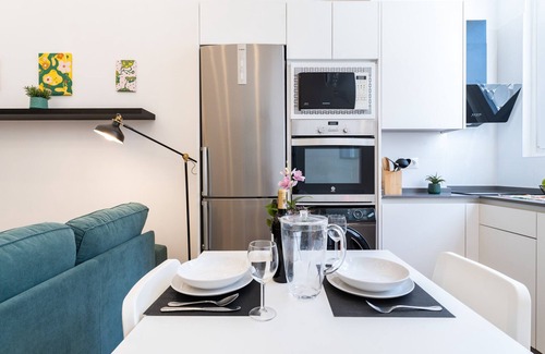 Cruz de Humilladero Apartment | MalagaSuite Trendy & Cozy Apartment