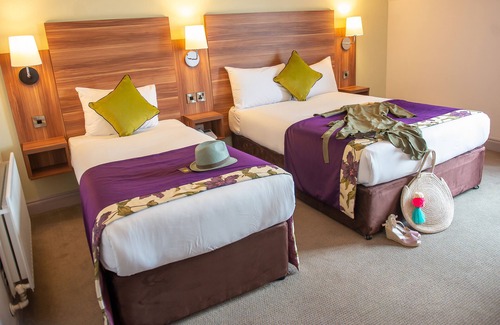 Oranmore Hotel | Maldron Hotel, Oranmore Galway