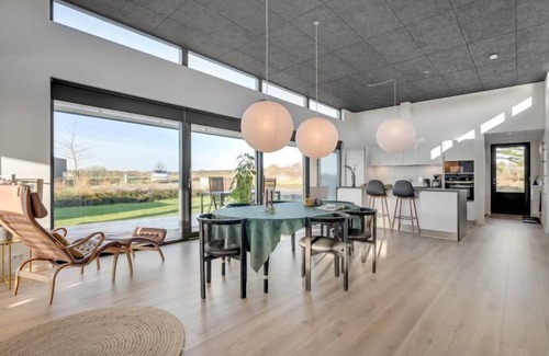 Saksild Strand House | "Malfred" - 500m from the sea by Interhome