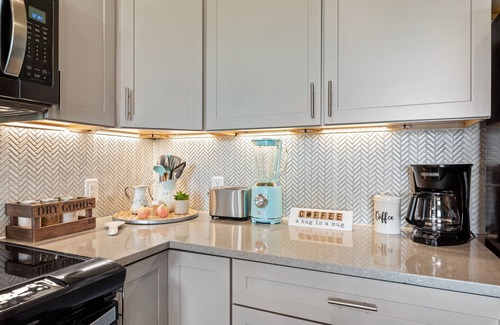 Sheboygan Condo | Malibu of the Midwest Condo steps from the Lake