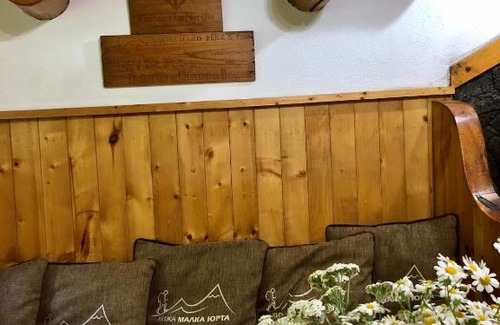 Sapareva Banya Cabin | Malka Yurta Hut