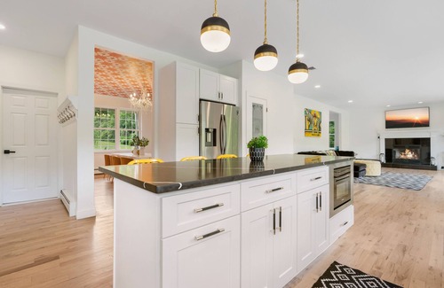 Highland Mills Villa | Malkita Aria: Mountainview Escape with Postcard-Perfect Scenery
