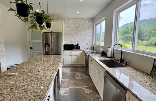 Highland Mills House | Malkita Terra- Earthly Elegance