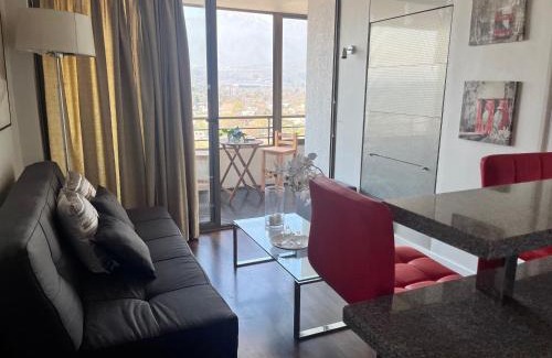 Apoquindo Apartment | Mall Parque Arauco IMU Metro Manquehue