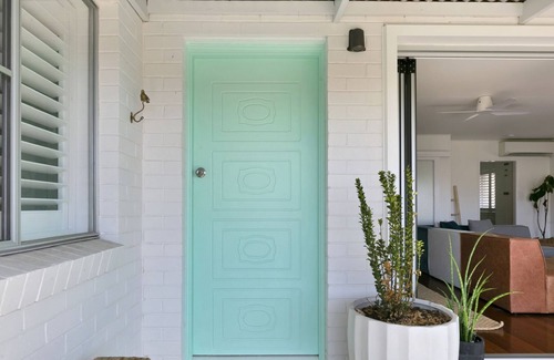 Yamba House | Malolo