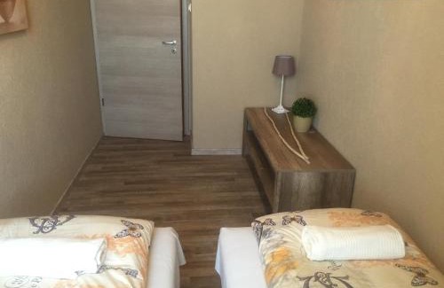 Baja Bed & Breakfast | Malom Club Panzió