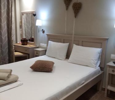 Methana House | Maltezos Rooms