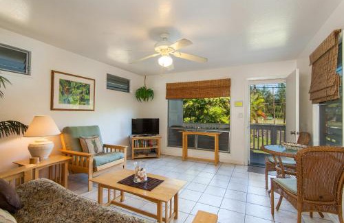 Nawiliwili House | Malu Kauai, a Beautiful Kauai Cottage 1 Mile from Kalapaki Beach home