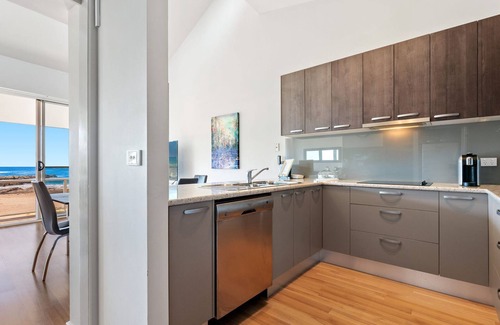 Malua Bay Apartment | Malua Dream - Absolute Beachfront Apartment