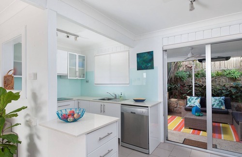 Fingal Bay House | Maluhia B is a beautifully maintained pet friendly property just 5 minutes' walk to the beach