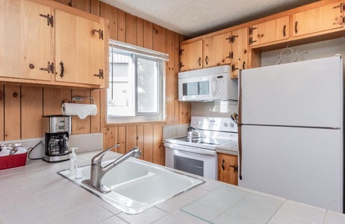 Mammoth Lakes House | Mammoth View Villas # 34