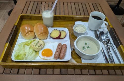 Nikko Bed & Breakfast | Man only B&B KegonFalls