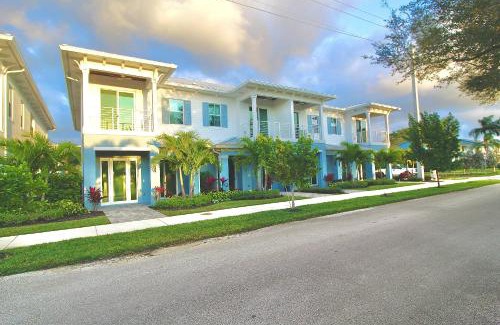 Stuart House | Manatee Isle