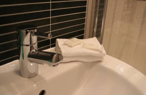 Helston Bed & Breakfast | Mandeley Guest House