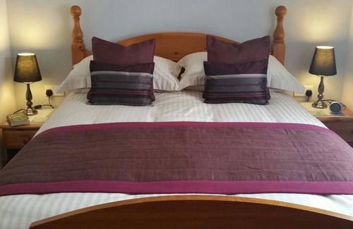 Helston Bed & Breakfast | Mandeley Guest House