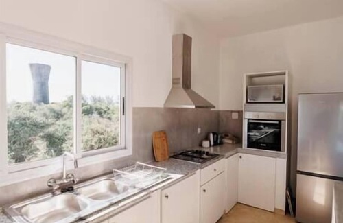 Marracuene House | Mandowa Beach Forest & Cottages - C