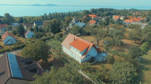 Badacsony Apartment | Mandula Apartmanok