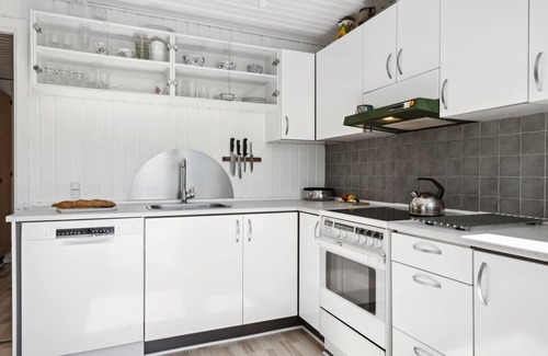 Ronde House | "Manfred" - 250m from the sea by Interhome