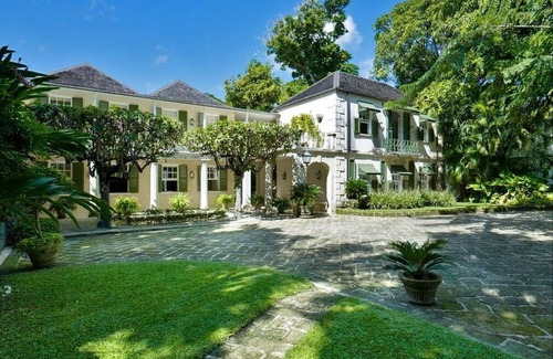 Weston Villa | Mango Bay in St James by Personal Villas - Breathtaking Tropical Haven