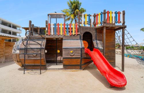 Otrobanda Resort | Mangrove Beach Corendon Curacao All-Inclusive Resort, Curio by Hilton