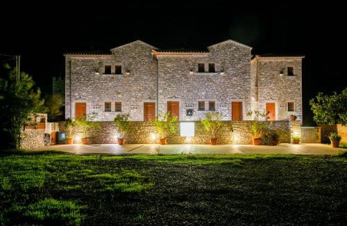 Agios Nikolaos Apartment | MANI HOUSES Selinitsa Art Koloveas