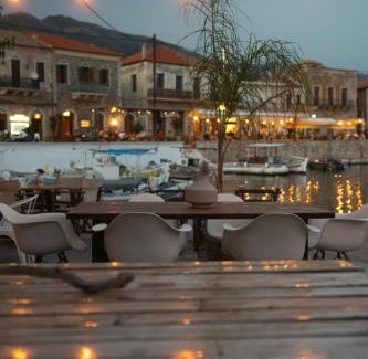 Agios Nikolaos Apartment | MANI VILLAGE (GNOSPI)