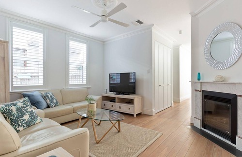Manly House | Manly Seaside Cottage
