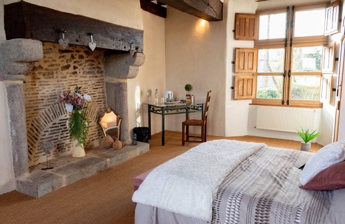 Change House | Manoir De La Coudre