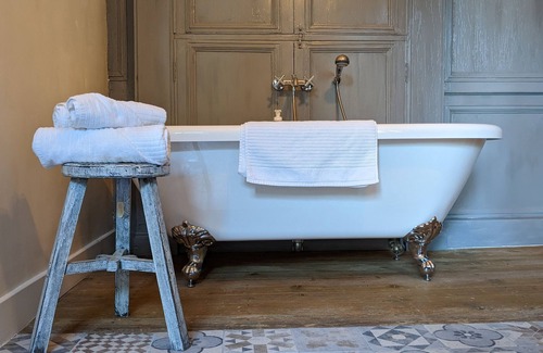 Fougerolles Bed & Breakfast | Manoir La Cerise