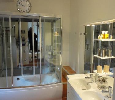 Masnieres House | Manoir le Louis XXI
