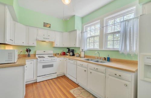 Willoughby Spit House | Manor and Mutts #2 cottage