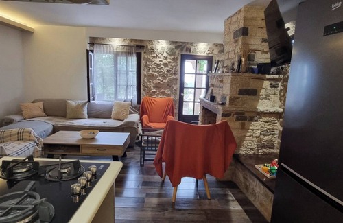 Gefira Mpania Apartment | Manos Luxury Apartments