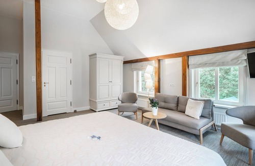 Nowe Warpno Bed & Breakfast | Manowce Palace - Quadruple Room with Lake View (Room 5)