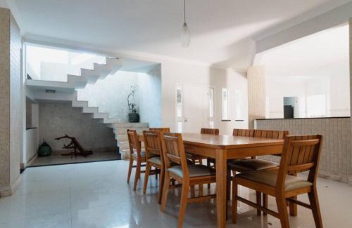 Aruanda House | Mansão do Refúgio