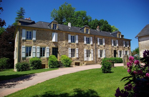 Lanouaille House | mansion - 10 rooms - 15/16 persons