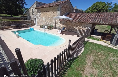 Layrac House | Mansion 200m ² - private heated pool ownership of 15 ha-quiet