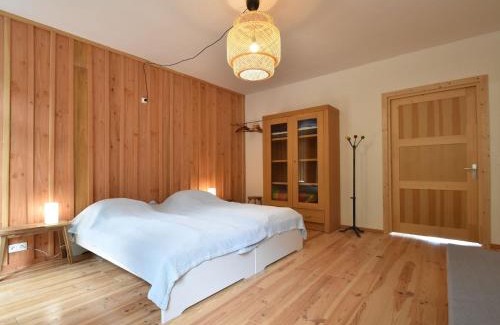 Cuzy House | Mansion in Cuzy with Pool and Scenic Views