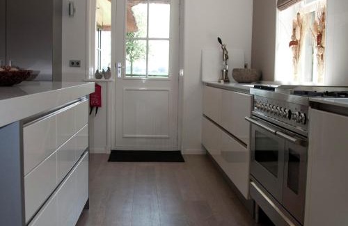 Nijensleek House | Mansion in Nijensleek with Sauna & Garden, cleaning included