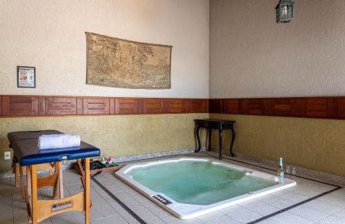 Sao Francisco House | Mansion in Niterói with Pool and Sea View | LD 58