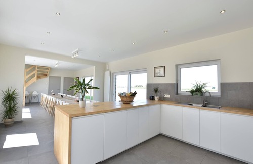 Poperinge Villa | Mansion in Roesbrugge with Garden