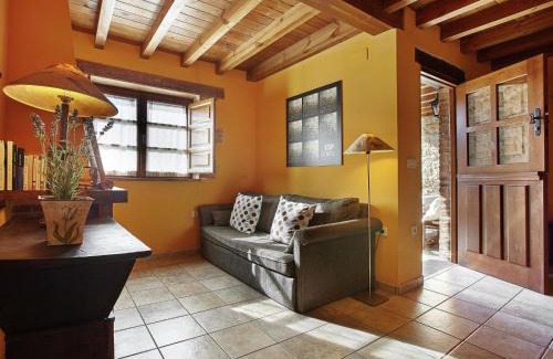 Nava House | Mansion with Pool & Terrace