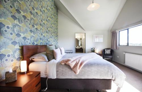 Ohakune Bed & Breakfast | Manuka Lodge B&B