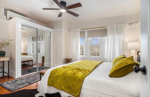 Upper Telegraph House | Maple Family Suite